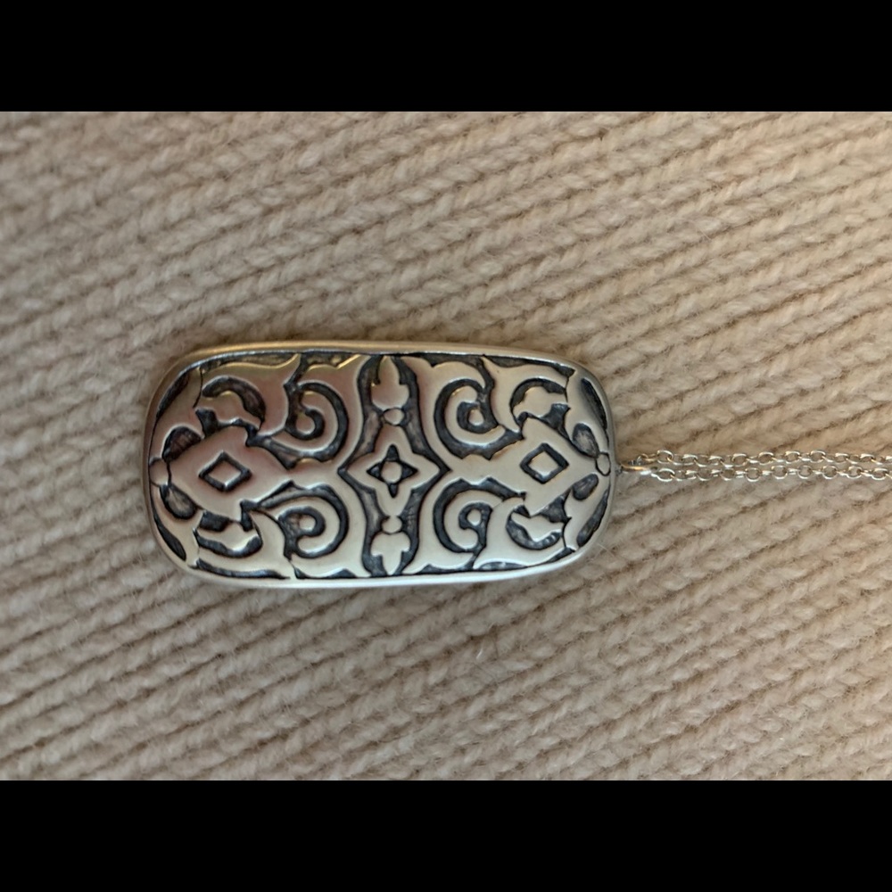 Silpada Basilica Necklace